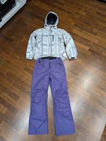 Ski Kleider für Damen. Hosen und Jacke.