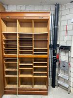 Antiker Rollladen Schrank