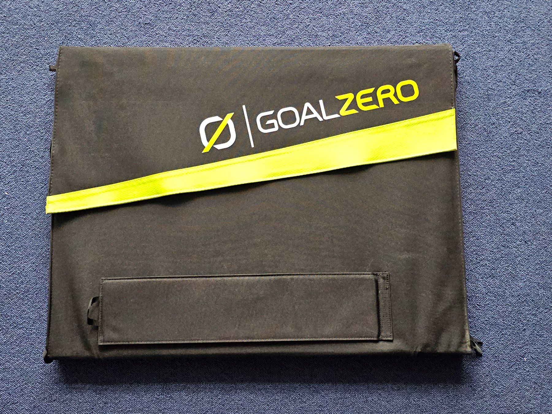Goal Zero Dispositivi a energia solare: Goel Zero Nomand 200 Solarpanel – Usato da Stein am Rhein venduto da Yltsa