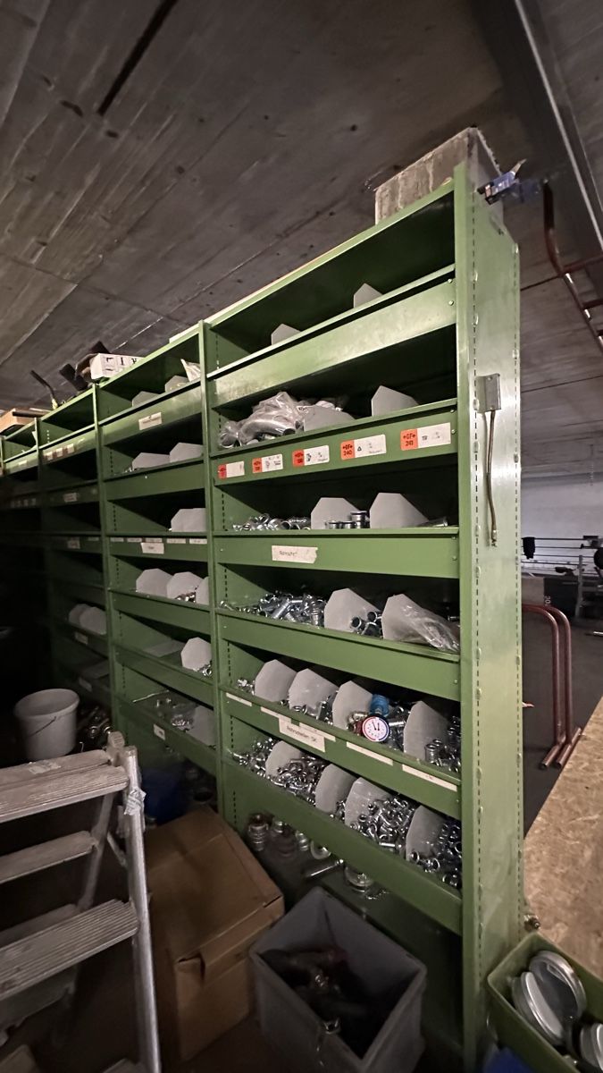 Scaffali: Metal Regale 12stk – Usato da Au venduto da TF-MEL 2