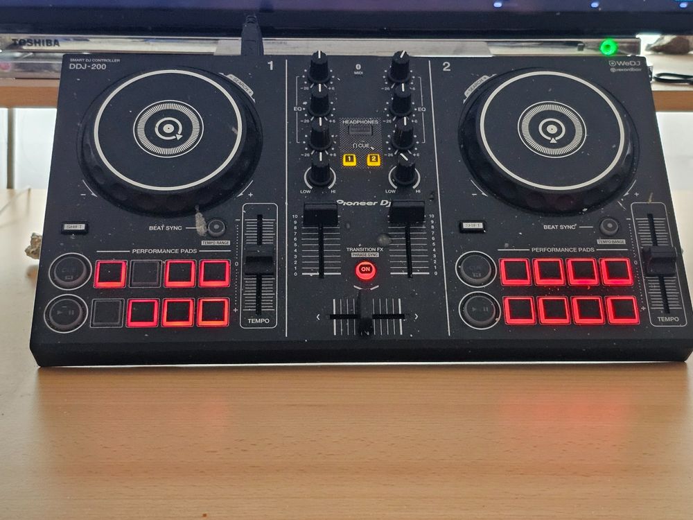 Zu verkaufen Pioneer DJ 200 Controller gebraucht ab 1 Fr. Kaufen auf