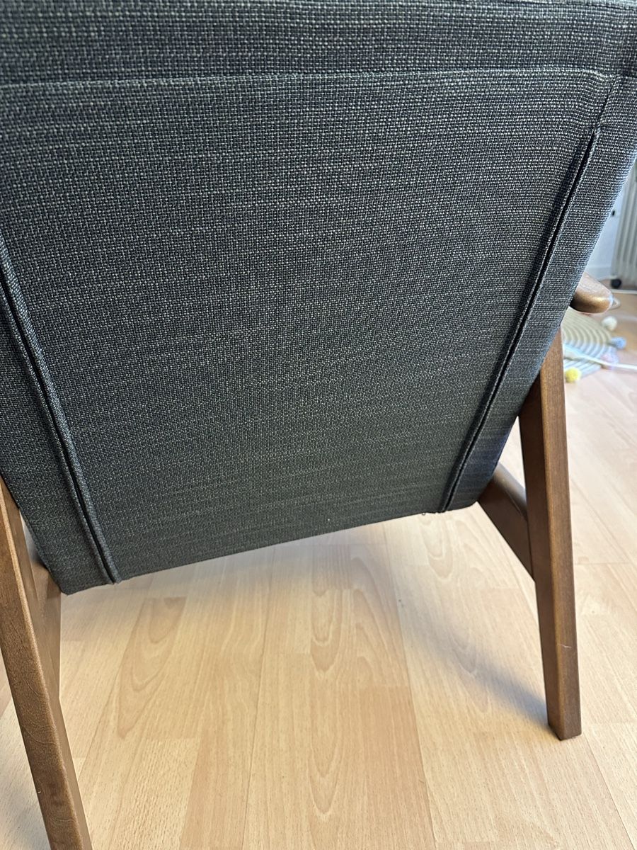 Ikea Poltrone: IKEA Ekenäset Sessel dunkelgrau – Usato da Steffisburg venduto da ThymusVulgaris 4