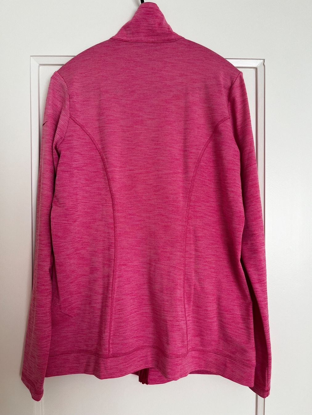 Nike Jacken: Nike Golf Jäckchen pink Gr. L – Gebraucht aus Olten von hahnice99 1