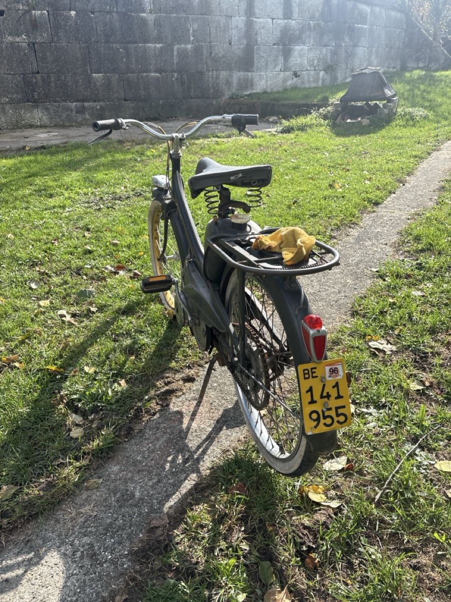 Cyclomoteurs: Mobylette  – Défectueux à Wangen an der Aare par Nicu0520 2