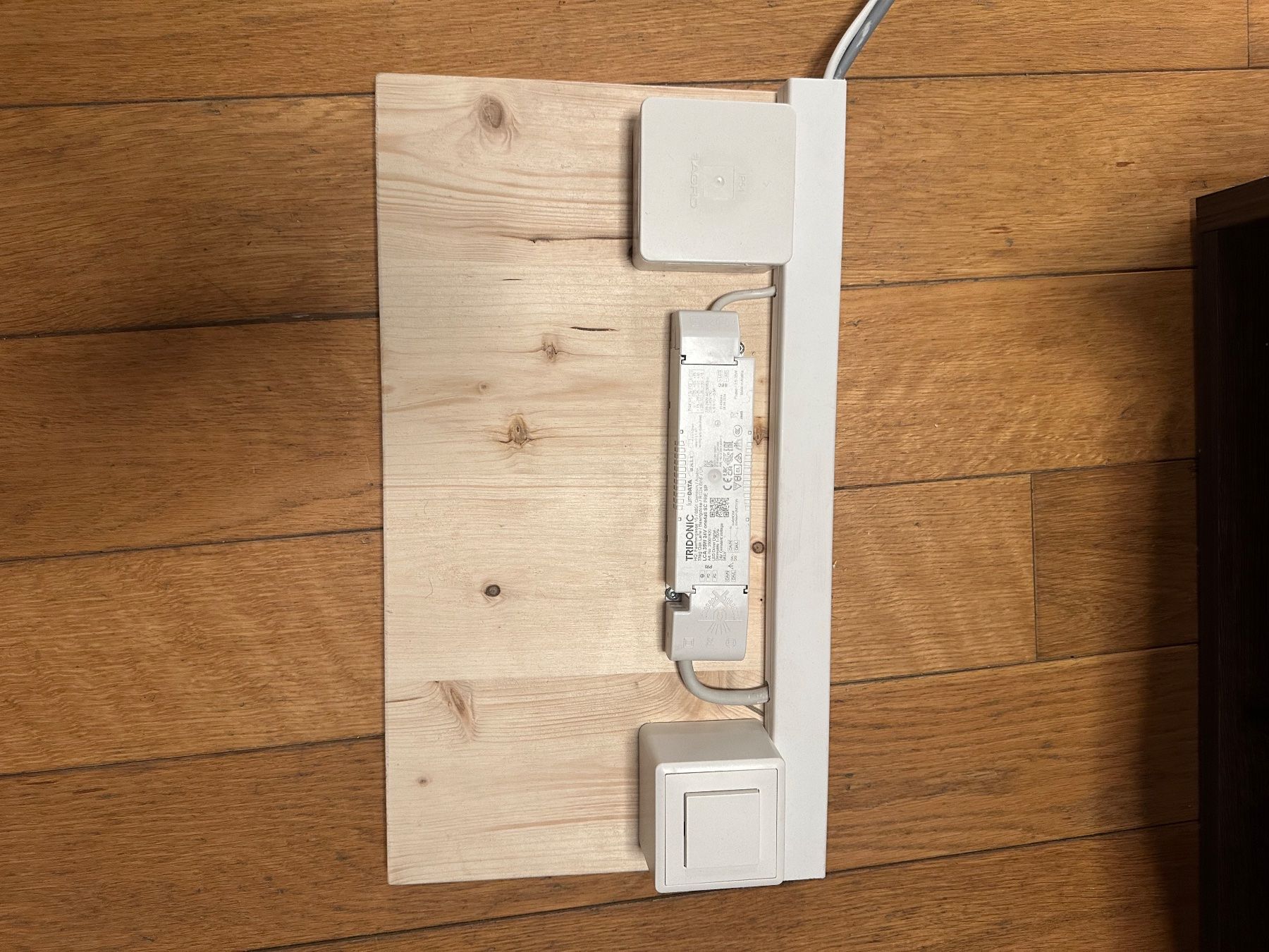 Modellbausätze & Standmodelle: Beleuchtetes Holzbrückenmodell – Gebraucht aus Hägendorf von Lab123 4