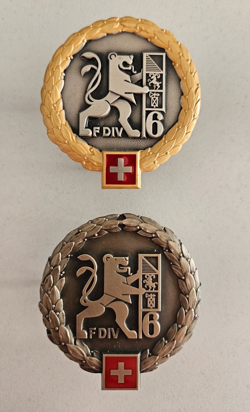 Schweizer Armee Plaketten & Abzeichen: Peret Emblem Schweizer Armee – Neu (gemäss Beschreibung) aus Urdorf von reg_q6nr