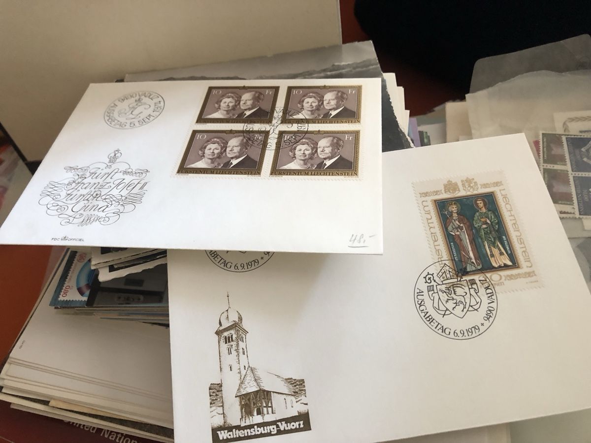 Tutti i francobolli: Wunderschachtel BRIEFMARKEN – Usato da Lufingen venduto da Rac0 8
