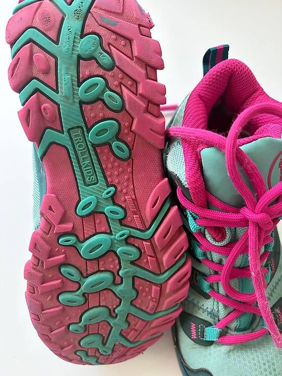 Scarpe per ragazzi: Wanderschuhe für Kinder Grösse 34 – Usato da Jonen venduto da Luzella 3