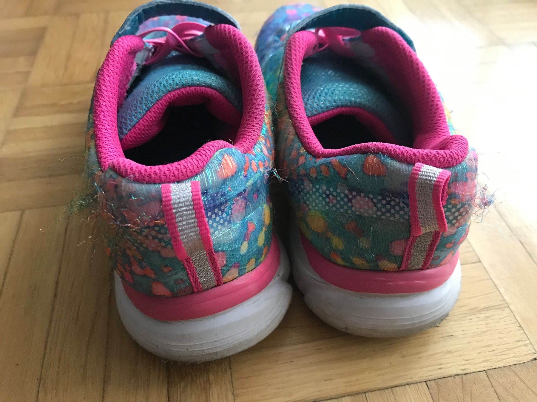Skechers Scarpe per ragazze: Turnschuhe von Skechers Grösse 32 – Usato da Emmenbrücke venduto da Hathor123 7