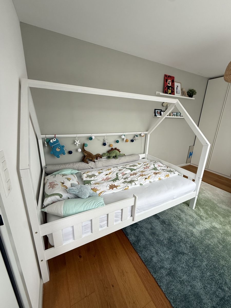 Letti: Kinderbett Hausbett Weiss – Usato da Warth venduto da vpa_b8dl 2