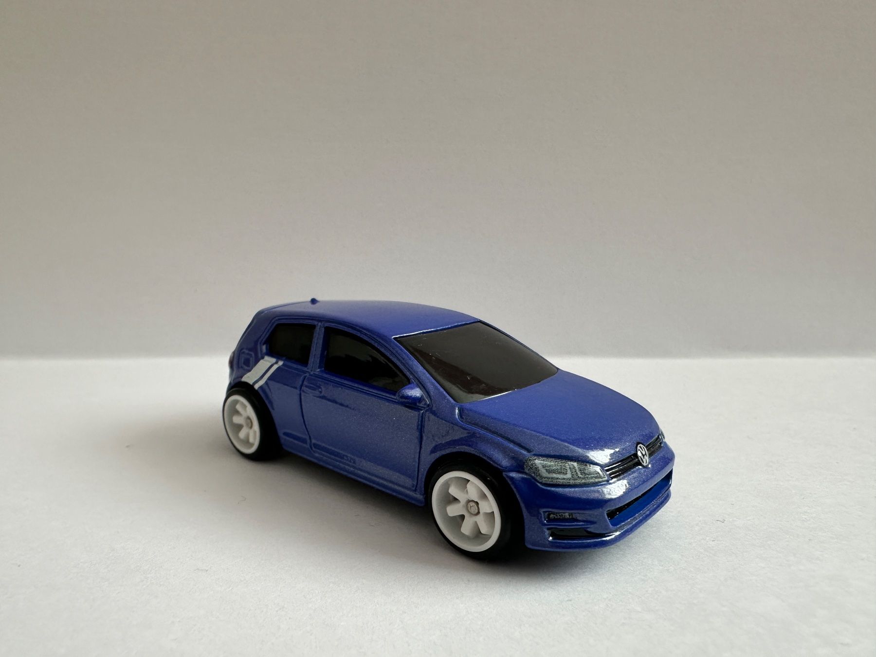 Hot Wheels Modellini d'auto: Hot Wheels VW Golf MK7 (Premium) – Nuovo (secondo la descrizione) da Sins venduto da sp_westside 1