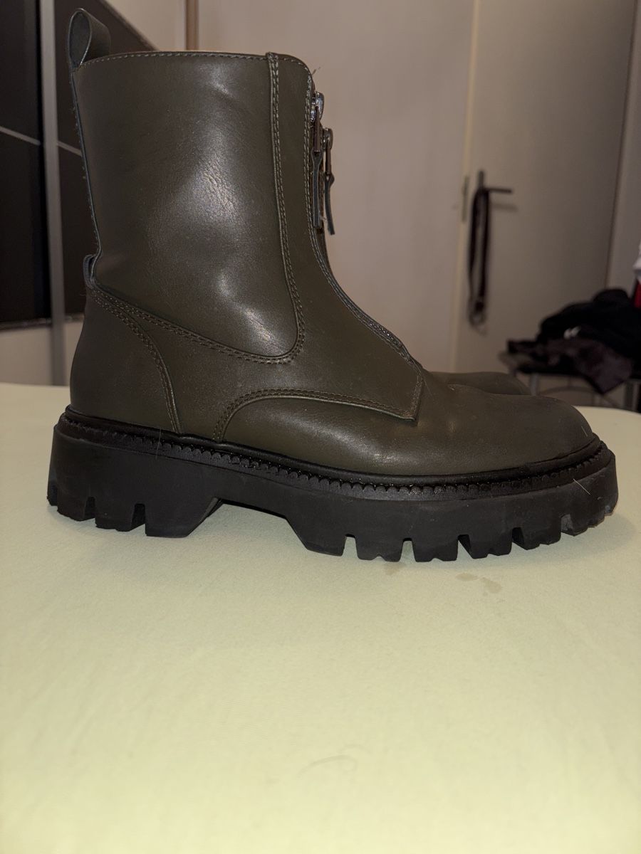 Scarpe da donna: Stiefel Cattwalk 39.gr – Usato da Altendorf venduto da mausi771 1