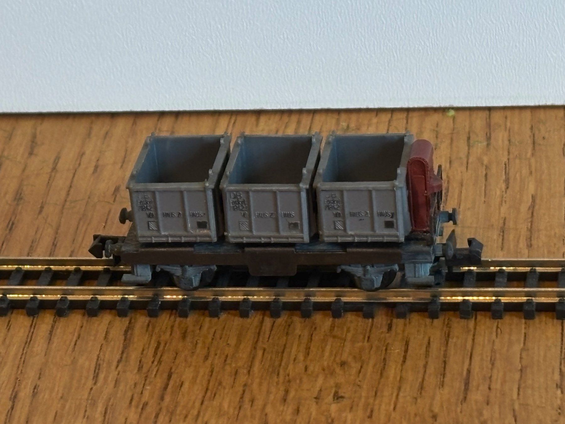 Modellini di ferrovie: e1671: Güterwagen (Spur N) – Usato da Birsfelden venduto da Birs_25 1