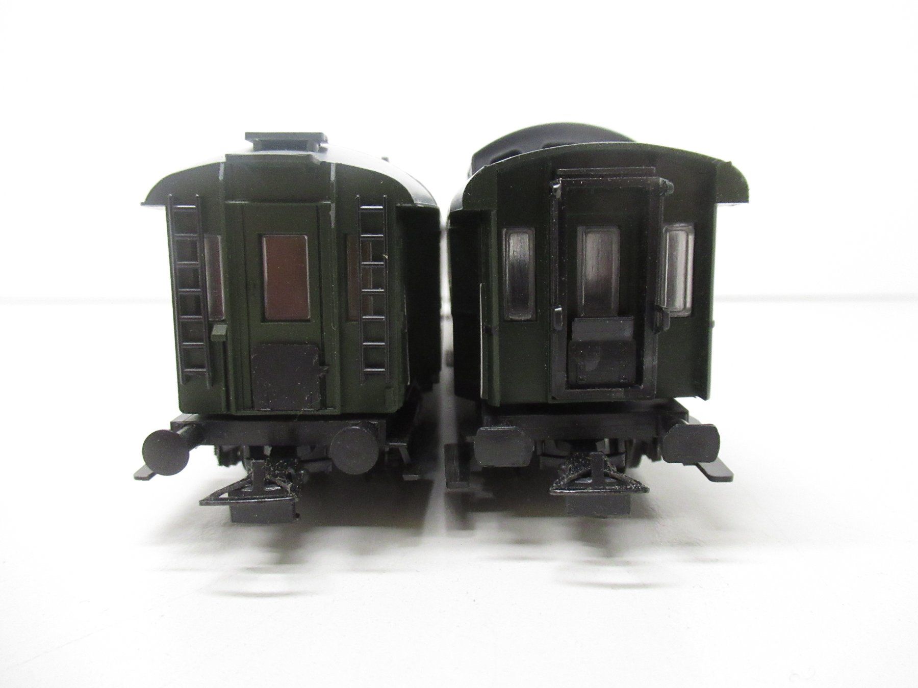 Liliput Modelleisenbahnen: Liliput 286.02+289.02 3.Klasse+Packwagen DR Gleichstrom H0 – Gebraucht aus Basel von mhmarken 5