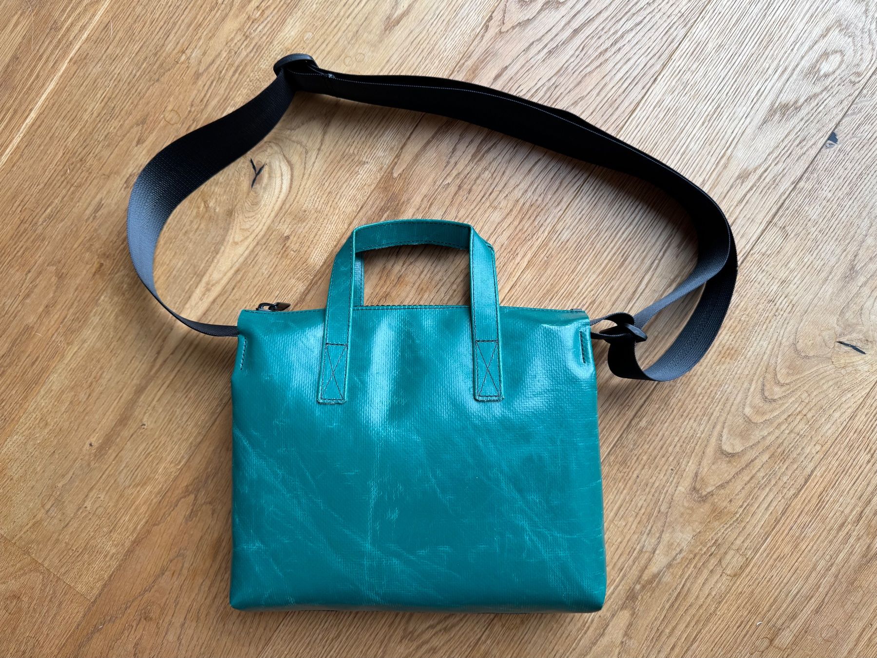Freitag Sacs femmes: Freitag F274 RUBY Crossbody small – Neuf (Voir description) à Biel/Bienne par freitasch 1