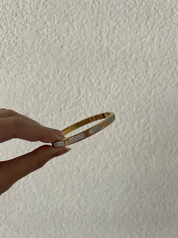 Armbänder & -reifen: Zirkon Armreif - 18k vergoldet – Neu und originalverpackt aus Romanshorn von KikisClothing 1