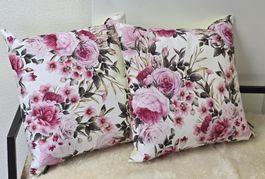 Outdoor Kissen mit Blumenmuster Grösse 45x45cm 2 Stk