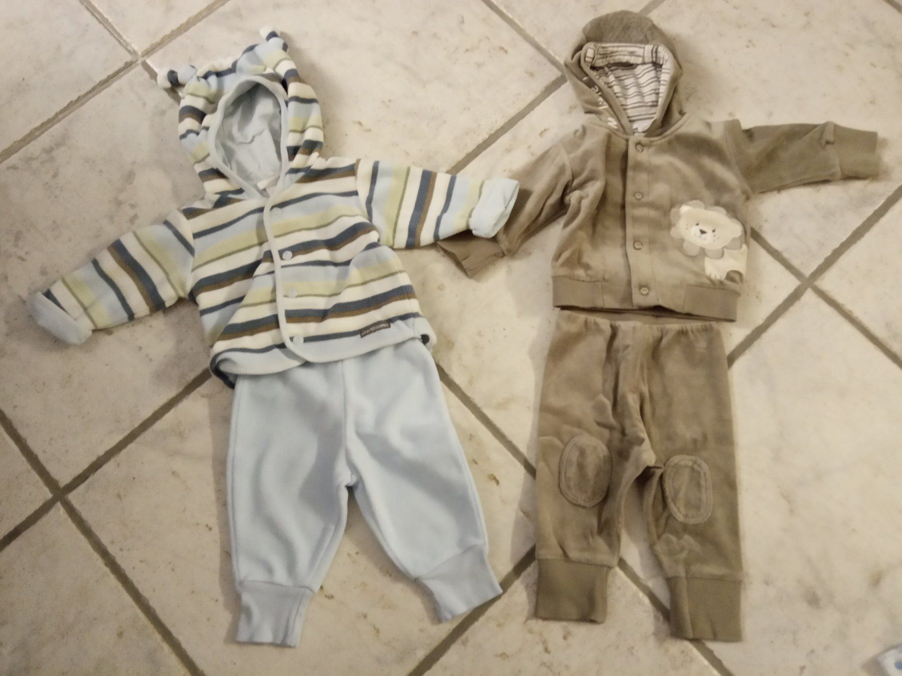 Lotti & Set di vestiti: Kleiderpaket Jungen Größe 62 – Usato da Chur venduto da Rodanisa 1
