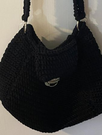 HANDTASCHE SCHWARZ,HANDGESTRICKT