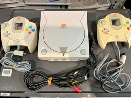 Sega Dreamcast DC Konsole HKT-3000 Japan Import 110 Volt