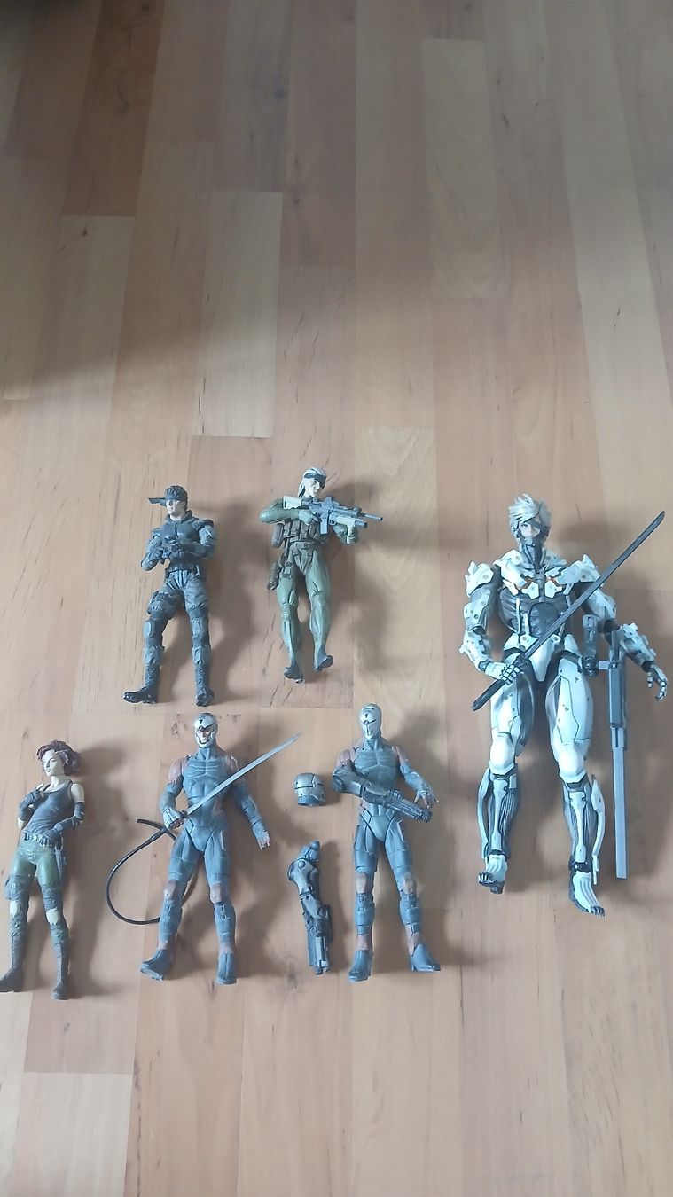Figuren: Metal Gear Solid Figuren Sammlung – Gebraucht aus Rickenbach LU von mai_cyk6