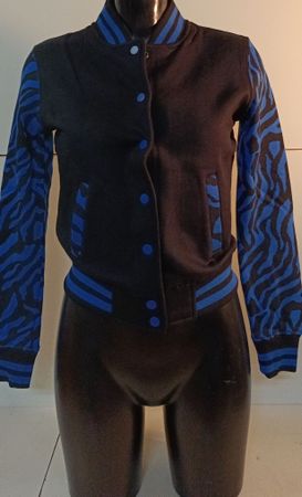 College Jacke mit Zebra Muster, Gr. XS neu (nov261)