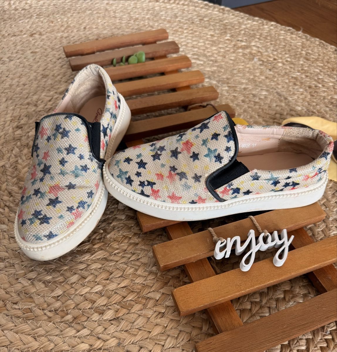 Scarpe da donna: Slipper Gr.37 – Usato da Bern venduto da Salome.grisales 1