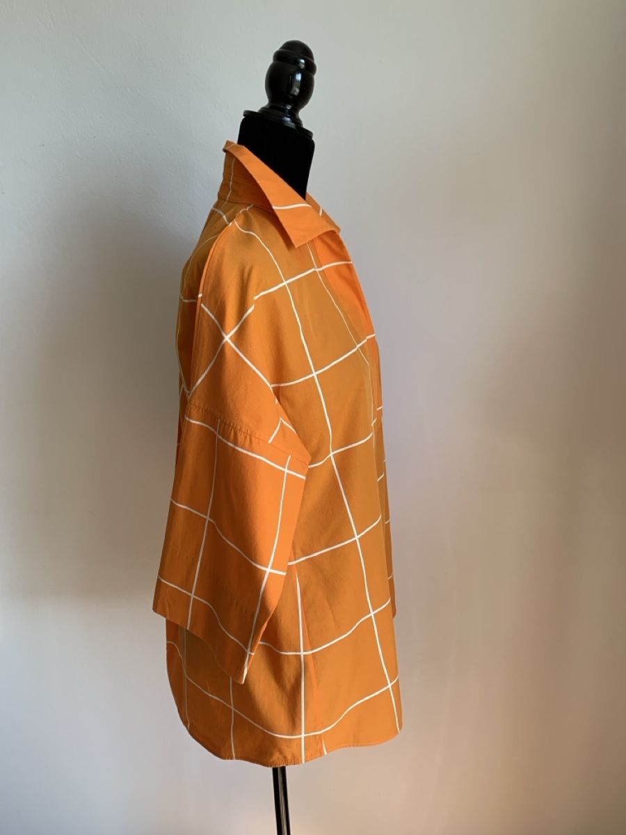 Akris Camicette: AKRIS: Luftige orange/weiss karierte oversize Bluse, 34 – Usato da Luzern venduto da paulablue 2