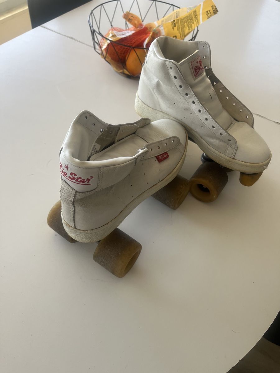 Pattini in linea & Pattini a rotelle: Chaussures à roulettes blanches taille 39 – Usato da Peseux venduto da vig_tkt6 1