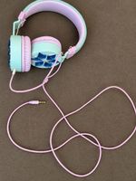 Casque audio filaire bleu et rose comme neuf