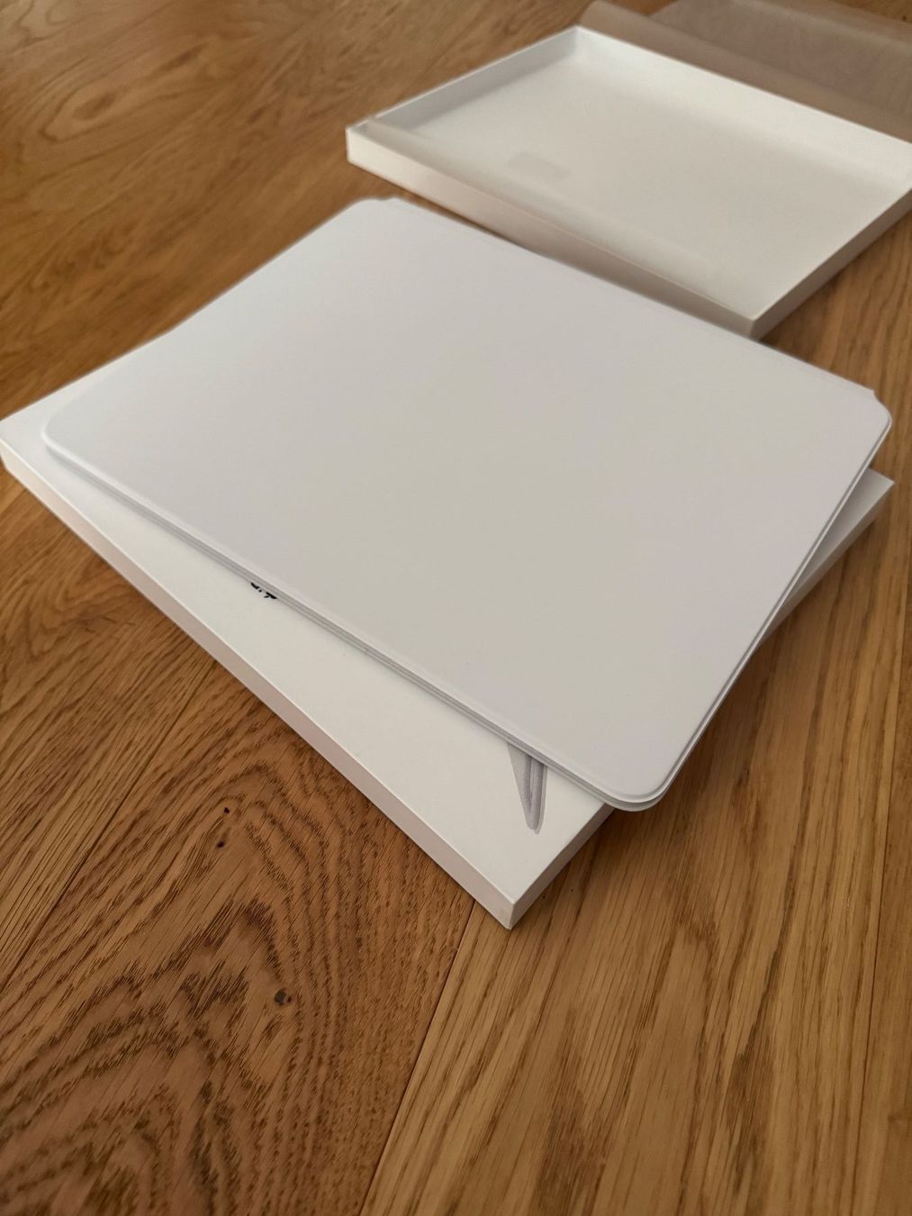 Apple Claviers: Magic Keyboard iPad Pro 12.9 - CH layout - Top - OVP – D'occasion à Zürich par bruno0470 2