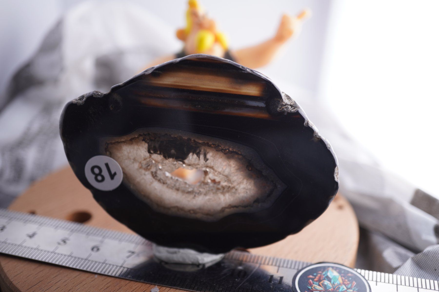 Minerali & Pietre curative: Achat  Schwarz    Scheibe    black    Ab 1.-(1) – Nuovo e nell'imballaggio originale da Eschenbach SG venduto da topstone 4