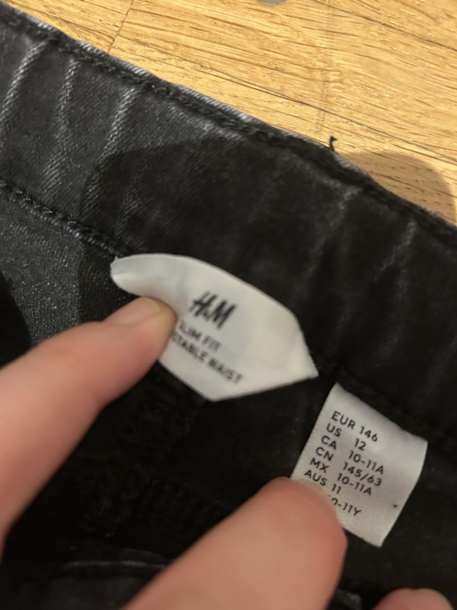 H&M Hosen: 4 Jeans, Grösse 146 – Gebraucht aus Riehen von mittwoch81 1