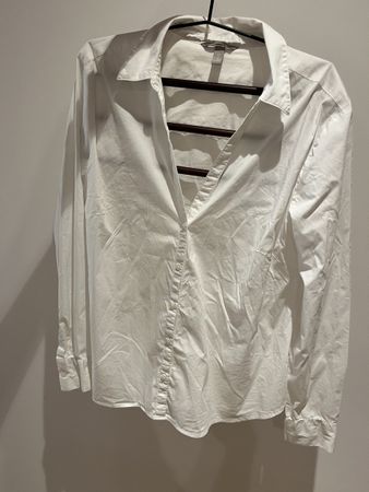 Classic White H&M Shirt — Summer Staple — Size EUR 46