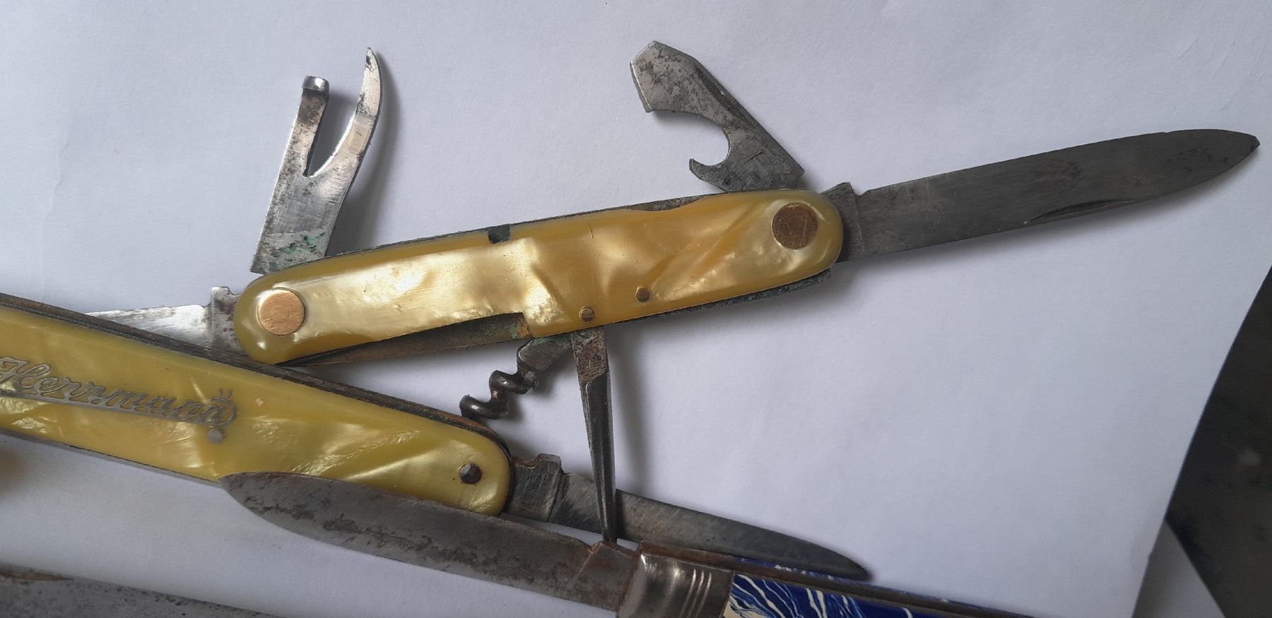 Taschenmesser: Taschenmesser – Gebraucht aus Biel-Benken BL von Sternstaub 2