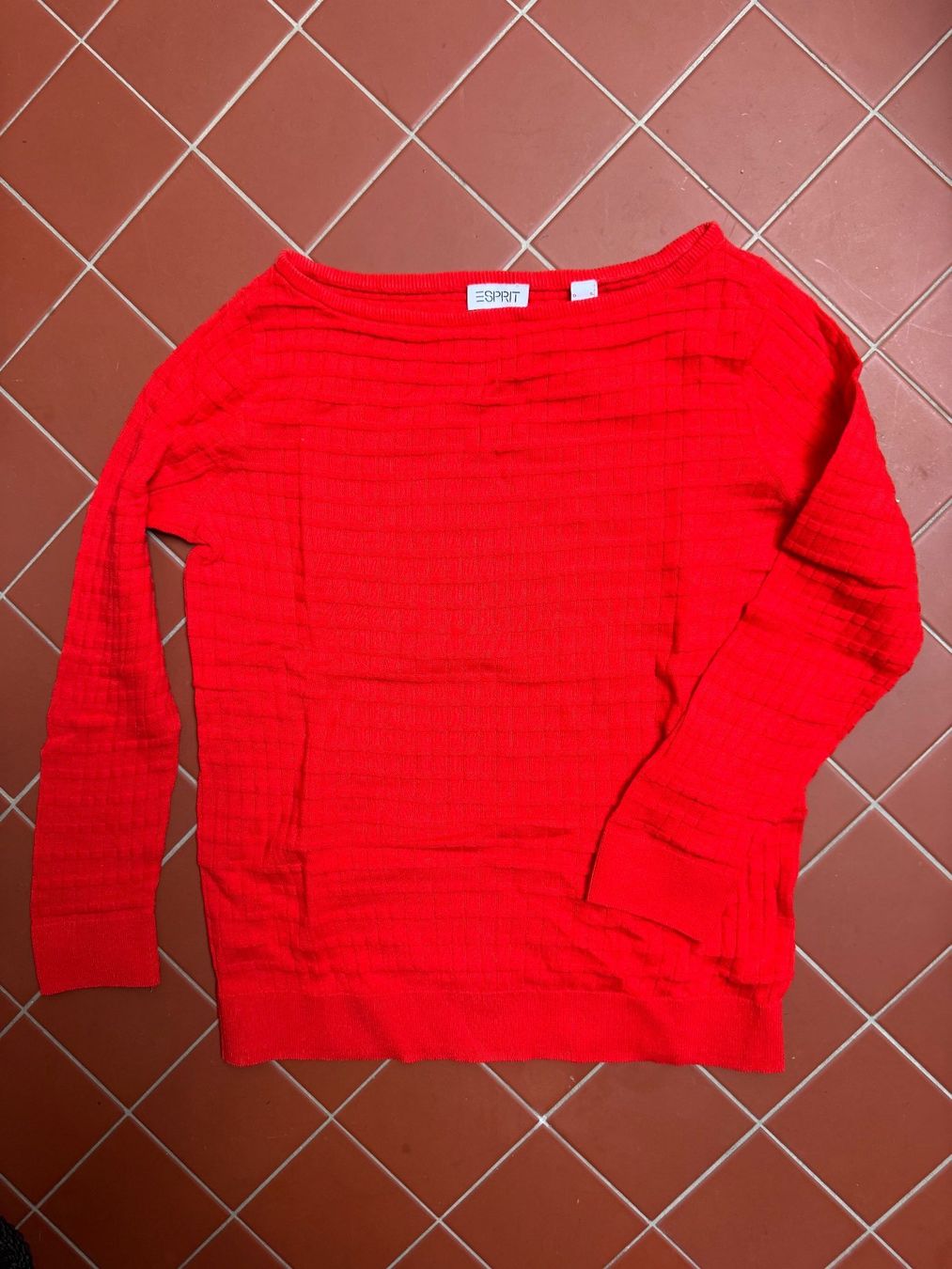 Esprit Maglioni & Felpe: Pull Esprit – Nuovo (secondo la descrizione) da Blonay venduto da Celuna