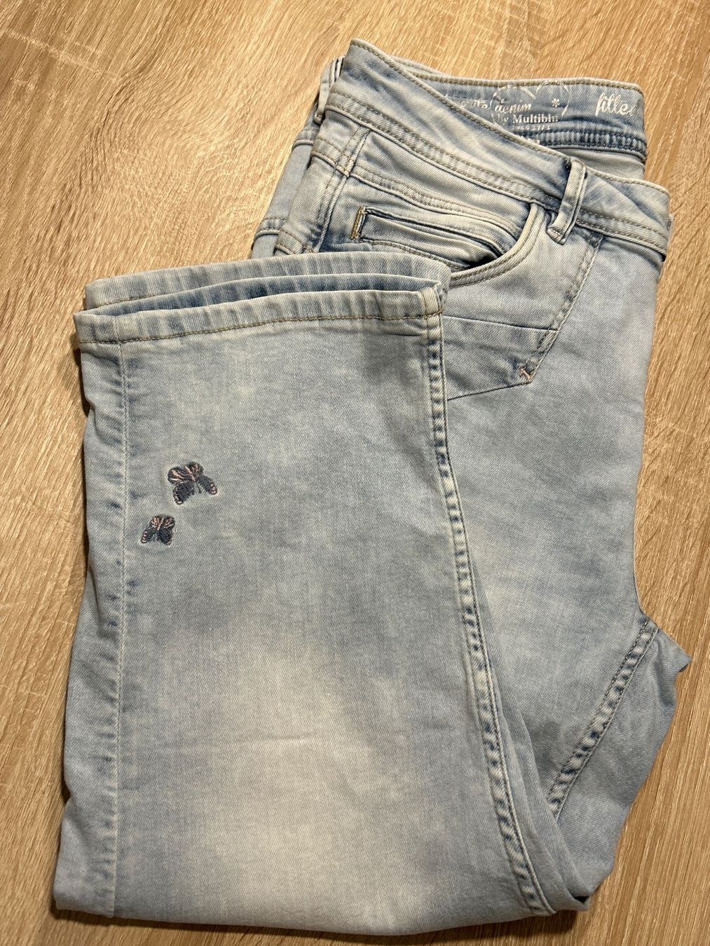 Jeans: Bermudas - Jeans  von Malibu  hellblau, Gr. 38, – Gebraucht aus Brunnen von Nala2929