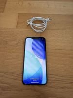 Apple iPhone 13 128 GB schwarz, Akku 83%