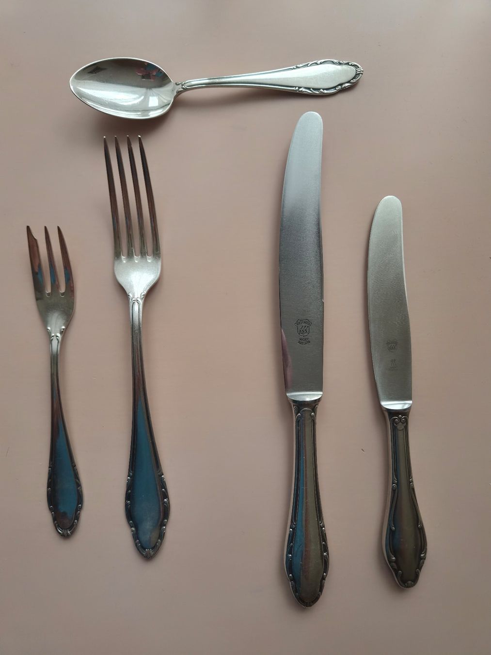Couverts: Wellner Silberbesteck-Set 38 Teilig – D'occasion à Winterthur par Karat 1