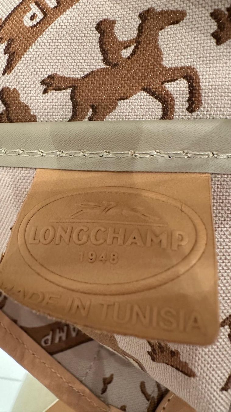 Longchamp Borse da donna: Longchamp Handtaschen-Set weiss/beige – Usato da Pontresina venduto da cumprerevender 4