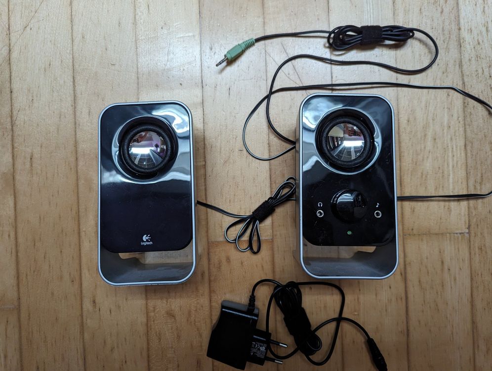 Logitech LS11 Lautsprecher (Gebraucht) in St. Gallen für CHF 6 – mit ...