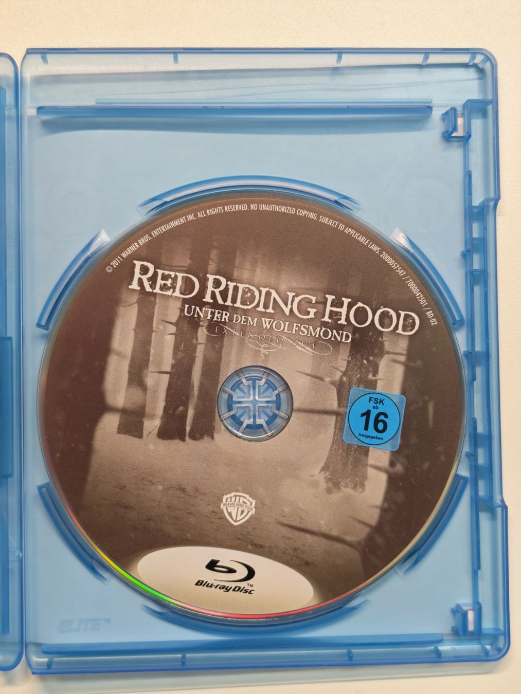 Tutti i DVDs: Red Riding Hood - Unter dem Wolfsmond – Usato da Liestal venduto da Kratzilla 1