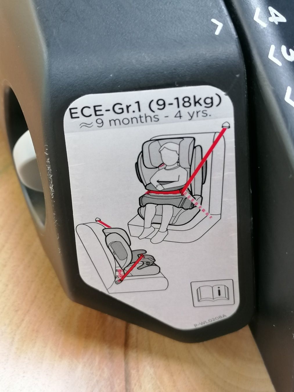 Joie Seggiolini per auto: Kinderautositz mit Fangkörper JOIE – Usato da Wermatswil venduto da akinom_5408 3