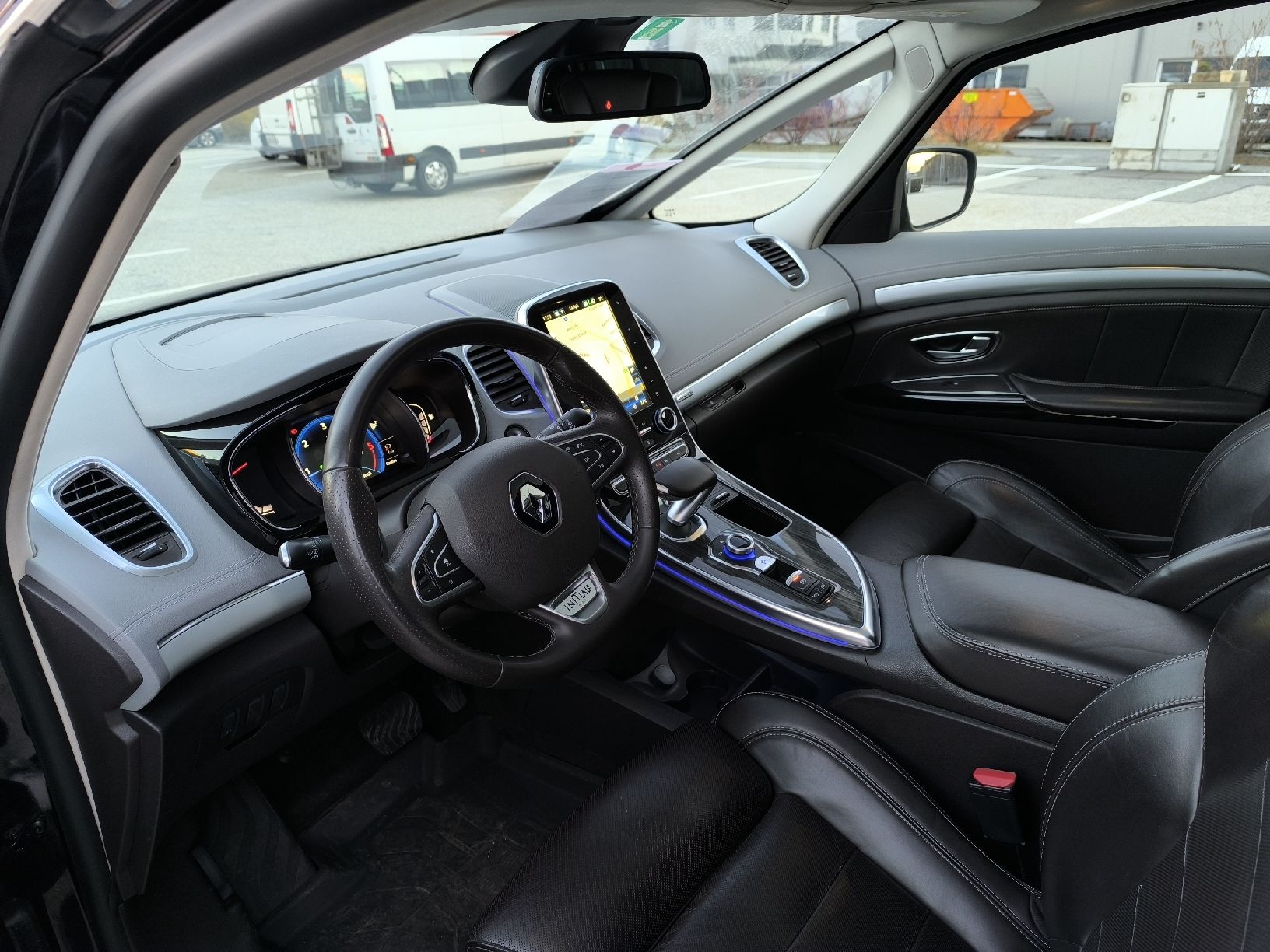 Renault Autos: Renault Espace V – D'occasion à Visp par Ac22k