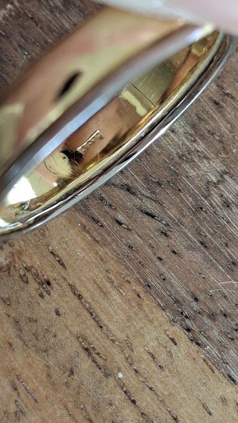 Anelli: Goldring 18 Karat mit 2 Diamanten – Usato da Kriens venduto da Wolly85 3