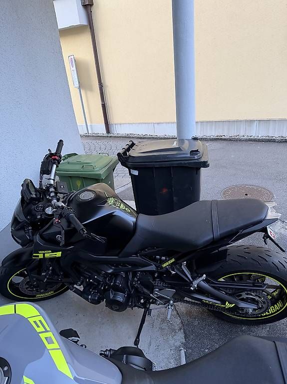 Yamaha Strada: Yamaha Mt 09 – Usato da Richterswil venduto da giu_p2bh 2