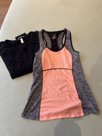 Gym Tanktop Maddison Gr. M + Top H&M Gr. M