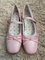 Rosa Schuhe Ballettstil