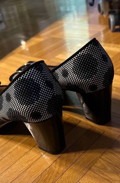 Scarpe da donna: Schuhe elegant – Usato da Goldach venduto da Start10 1