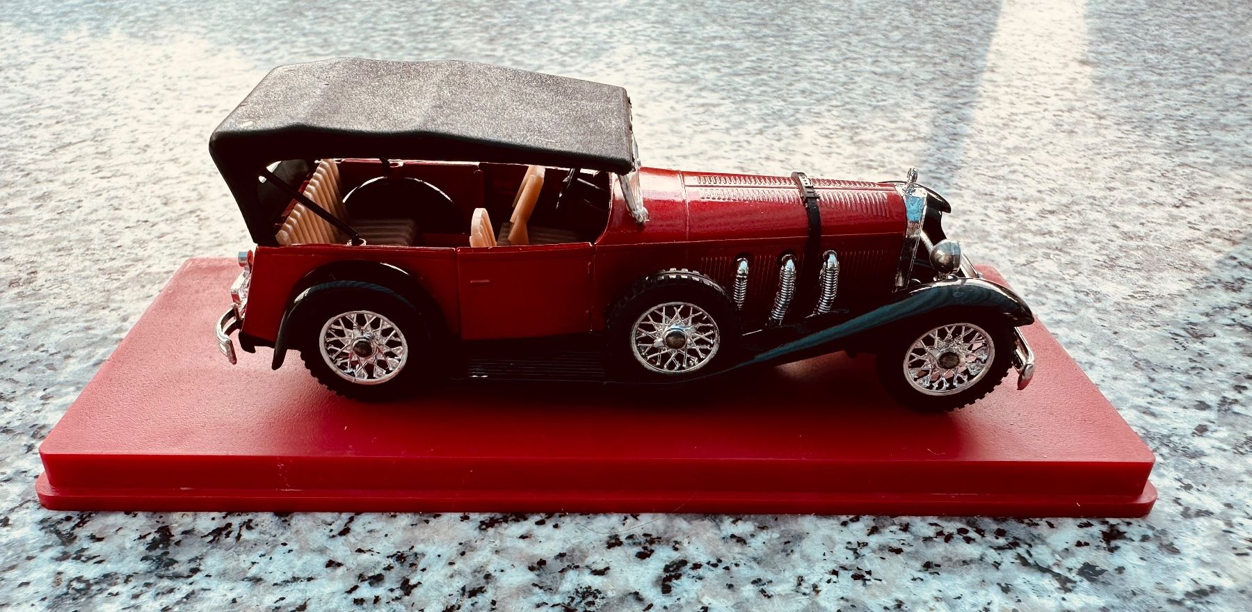 Mercedes-Benz Modellini d'auto: Modellauto Mercedes SS 1928, 1:43, rot – Usato da Wallbach venduto da paxnic 4